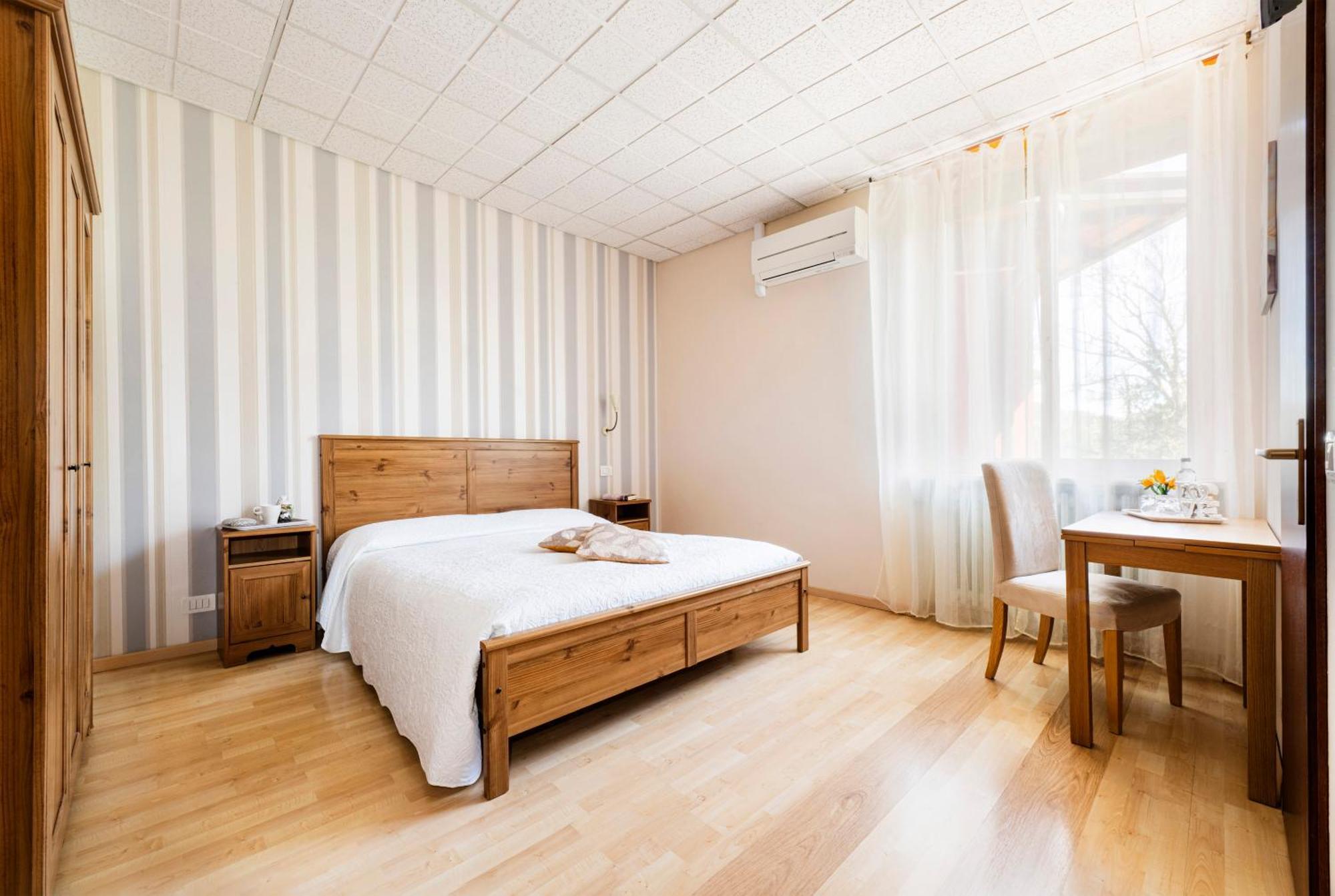Hotel Le Betulle à San Maurizio D'opaglio Extérieur photo