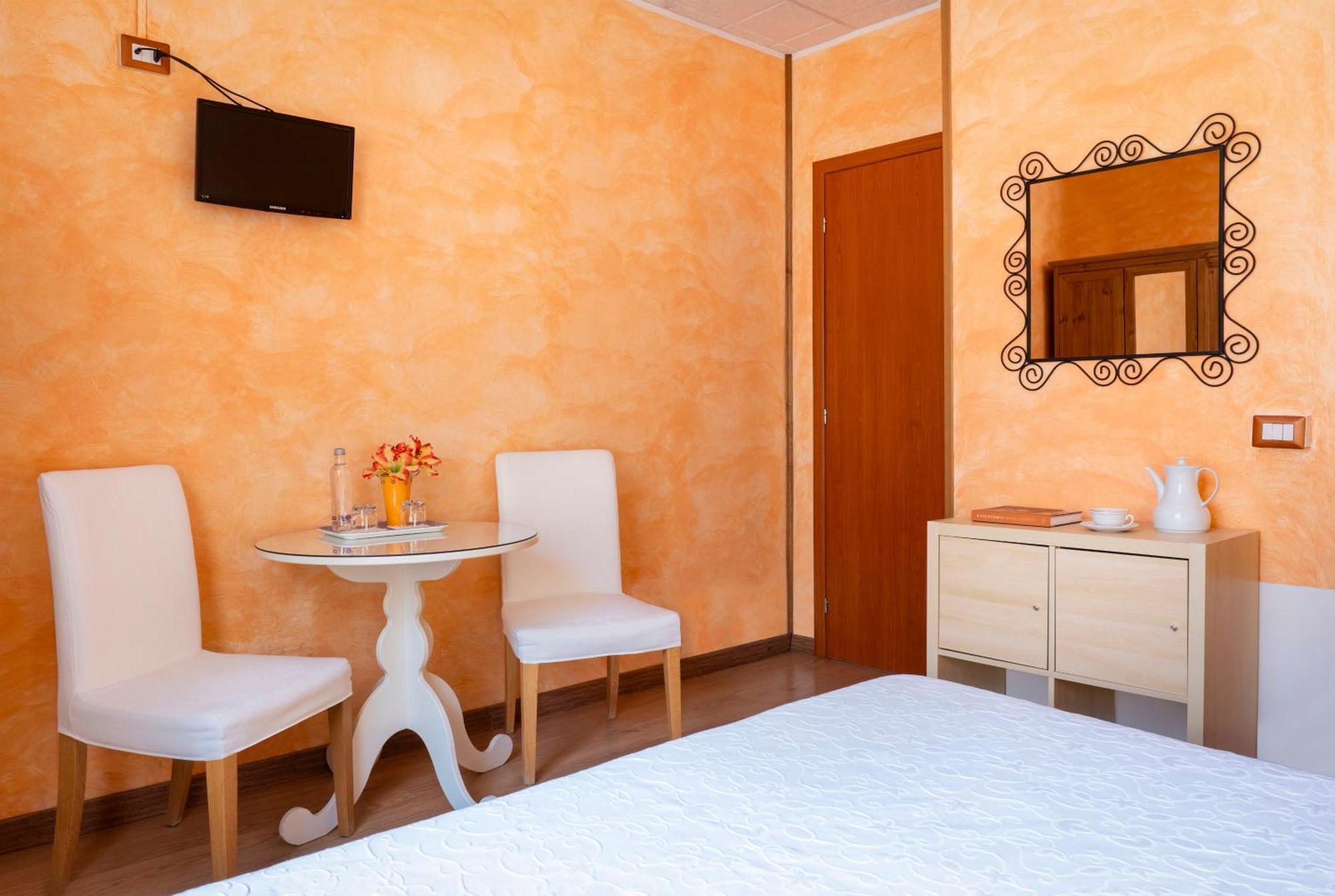 Hotel Le Betulle à San Maurizio D'opaglio Extérieur photo
